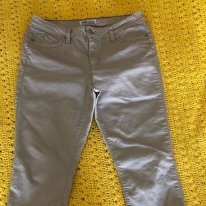 Royalty Capris Wanna Better Butt Cuffed Capris 14